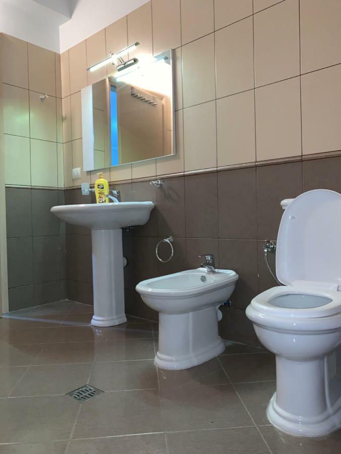 Pearl Seaview Apartment Vlorë Exterior foto